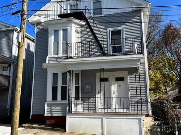 61 Hyat St, Providence, RI 02909