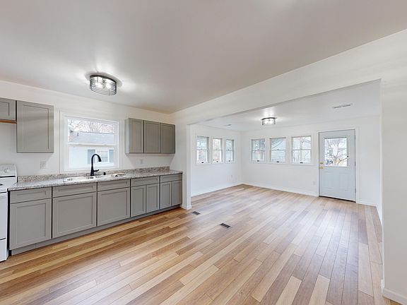 2nd image of 339 N Marshall Ave