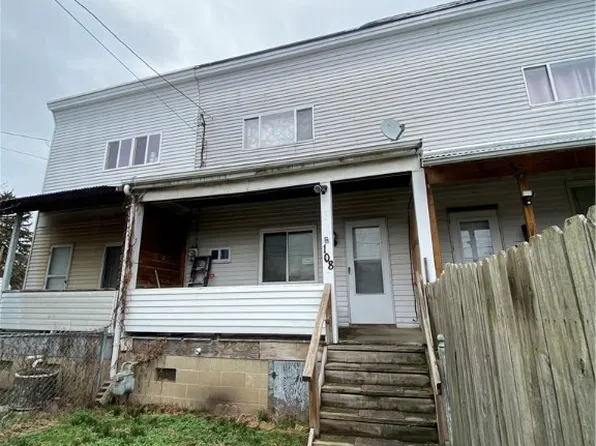 108 Munson Ave, Mc Kees Rocks, PA 15136