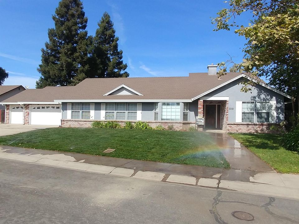 1st image of 3219 Sierra Vista Dr
