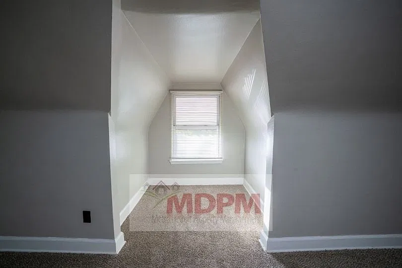 3 bed, 1648 sqft, $1,400 — Photo 4