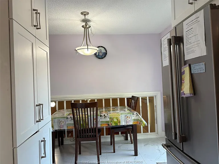 3295 Aurora Dr — Photo 9