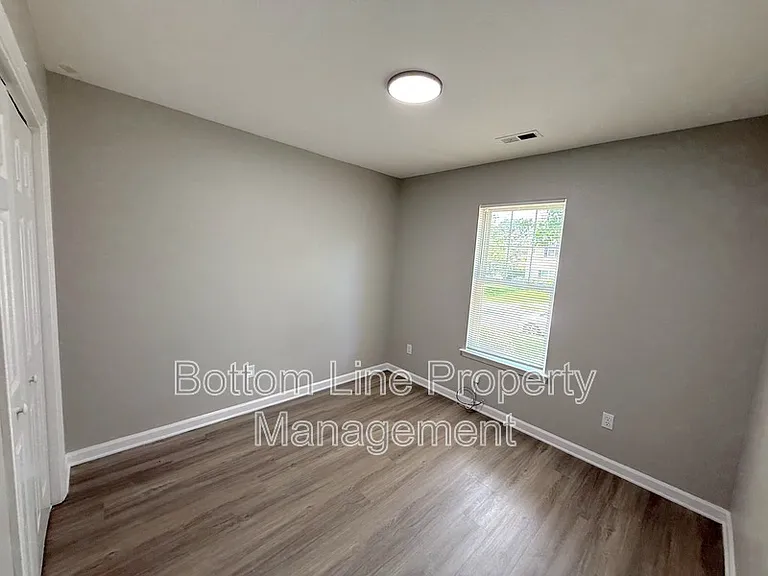 3715 Bullard St — Photo 13