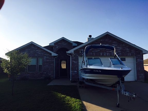 2nd image of 2533 Castle Pines Dr