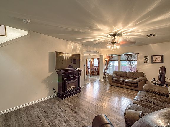 4th image of 8734 LOON COURT