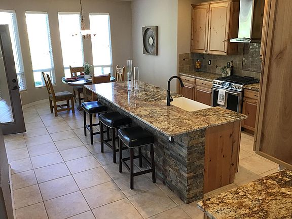 5th image of 12605 Calle Del Oso Pl NE