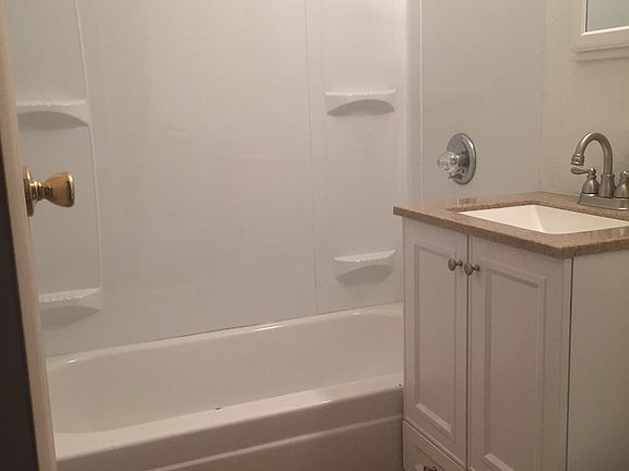 5th image of 1782 Army Rd APT 10