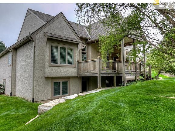 2nd image of 14358 Manor Ct