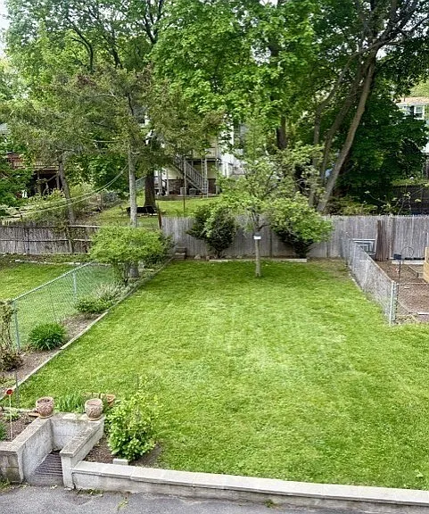25 Glendower Rd #2 — Photo 16