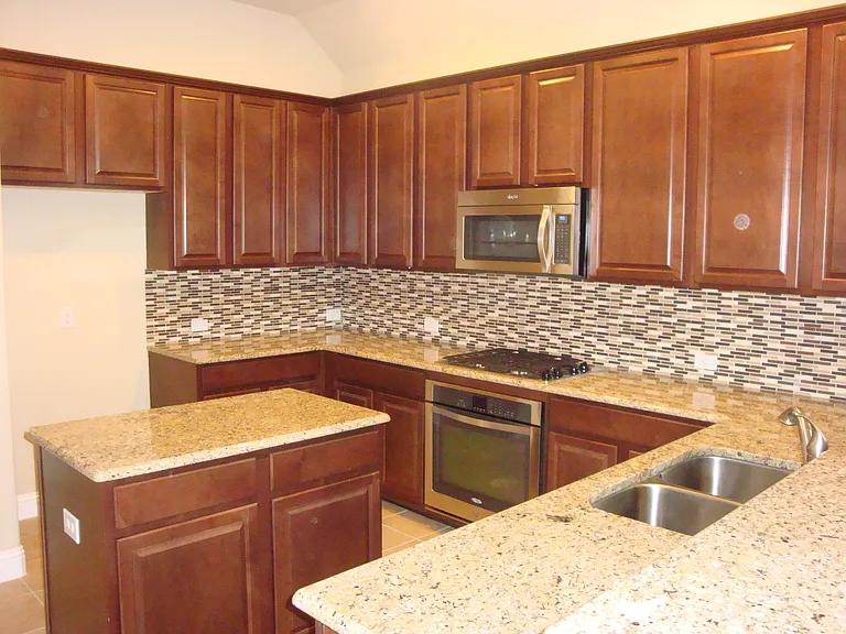 624 Calliopsis St — Photo 4