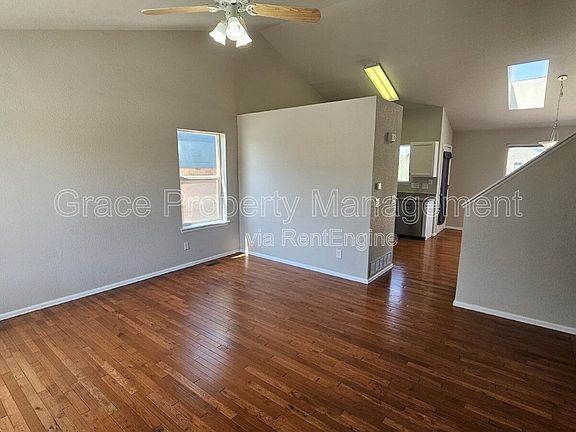 2nd image of 325 W 116th Ave