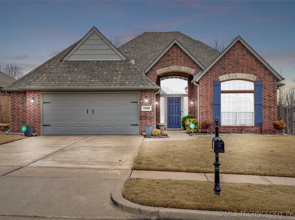 7508 E Knoxville St, Broken Arrow, OK 74014