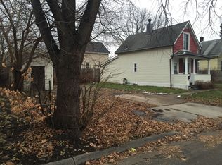 944 Russell St, Saint Paul, MN 55106