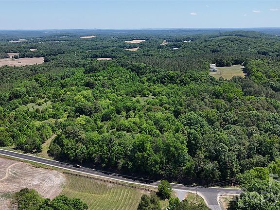 5th image of 8822 State Highway 742