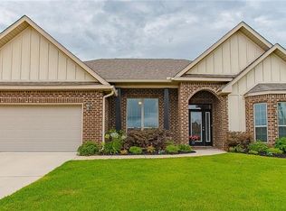 9747 Cobham Park Dr, Daphne, AL 36526