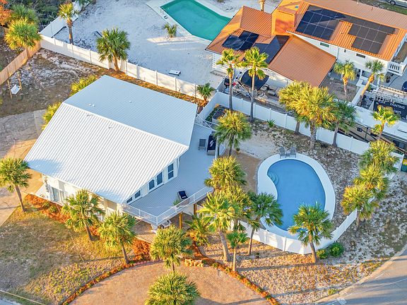 2nd image of 417 Cobia Dr