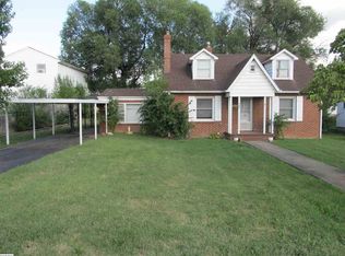 768 N Augusta Ave, Waynesboro, VA 22980