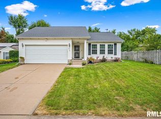 4509 W Rockwell Dr, Peoria, IL 61615