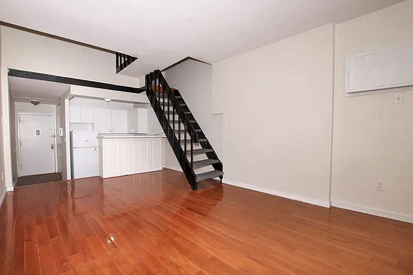 Rented by Avenues Real Estate | media 1