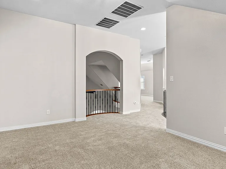 4542 Carraway Dr — Photo 38