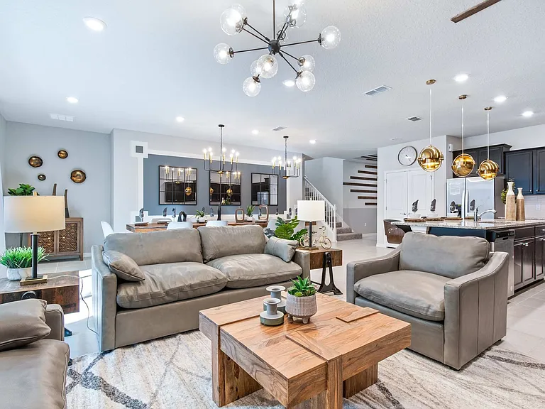 2276 Lelani Cir — Photo 38