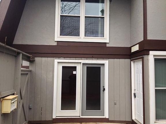 2nd image of 5429 Worth Forest Pl