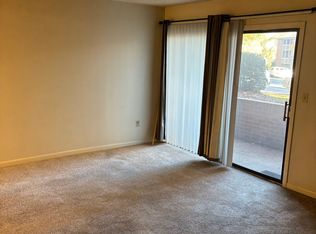 138 Green Turtle Ln APT 4, Charlottesville, VA 22901