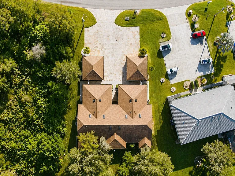 1203 Saxony Cir #A — Photo 13
