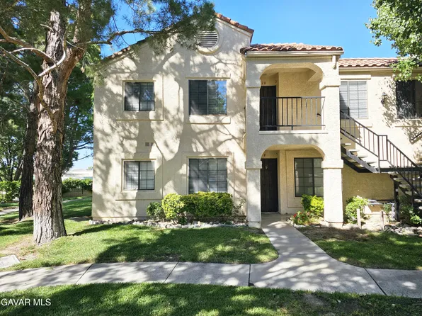 2554 Olive Dr APT 9, Palmdale, CA 93550