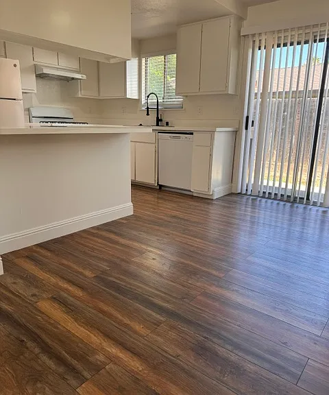1702 W Grantline Rd #6 — Photo 5