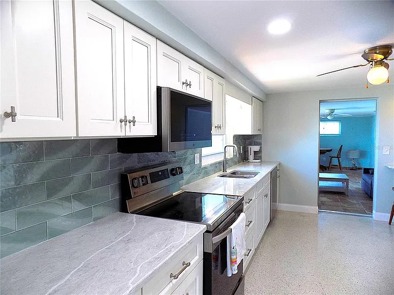 3842 Headsail Dr — Photo 5