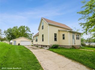 1500 1st Ave W, Newton, IA 50208