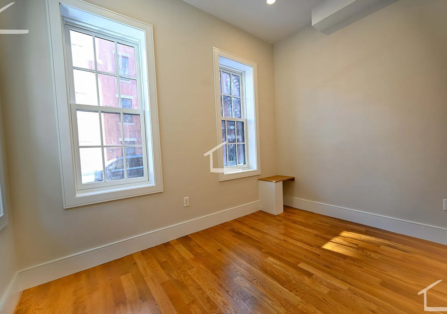 Newly renovated Bay Village 2-bed; Available for May or June! — Photo 2