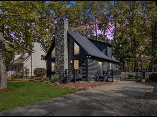 2718 Omah St, Durham, NC 27705