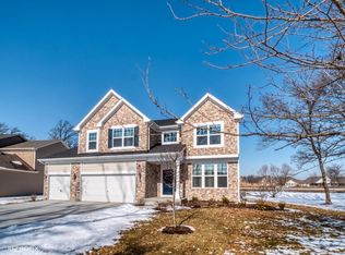5868 Burr Oak Dr, Hoffman Estates, IL 60192