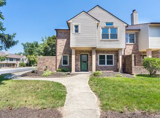 9525 Maple Way, Indianapolis, IN 46268