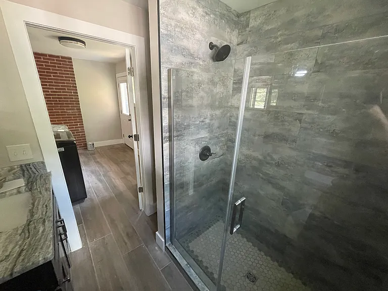 1206 Floyd Ave SW — Photo 4