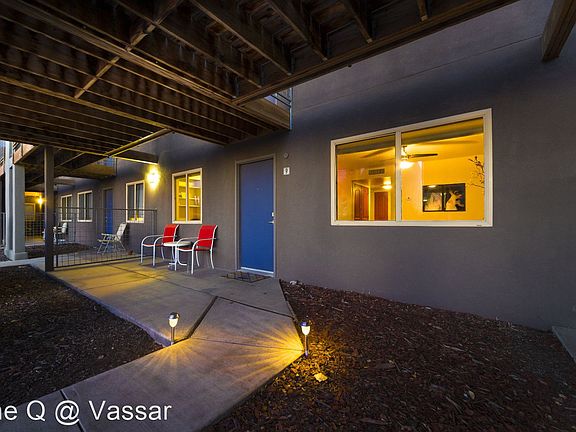 4th image of 1920 Vassar Dr NE APT 21