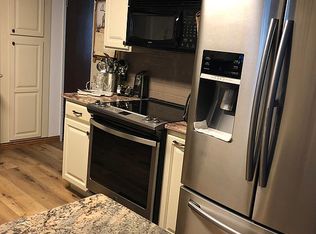 21100 Phoenix Lake Rd, Sonora, CA 95370