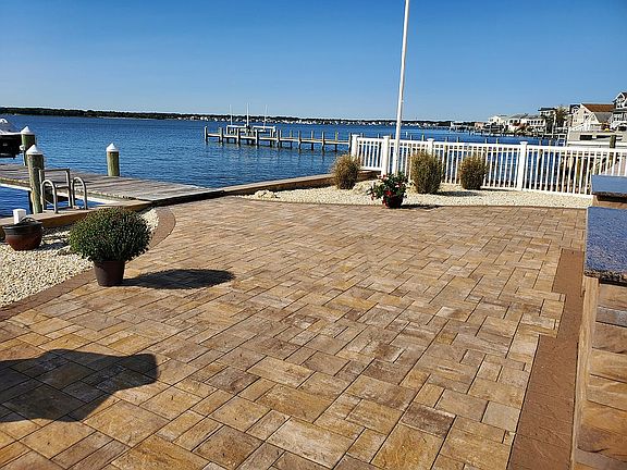 4th image of 41 Bay Breeze Dr