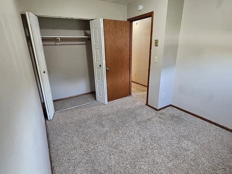 530 5th St E #103 — Photo 11