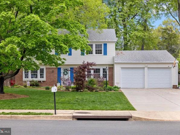 7323 Wickford Dr, Alexandria, VA 22315