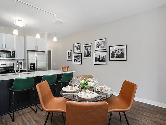 4th image of 1149 Broadway St #342
