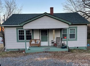 843 Old Henrietta Rd, Forest City, NC 28043