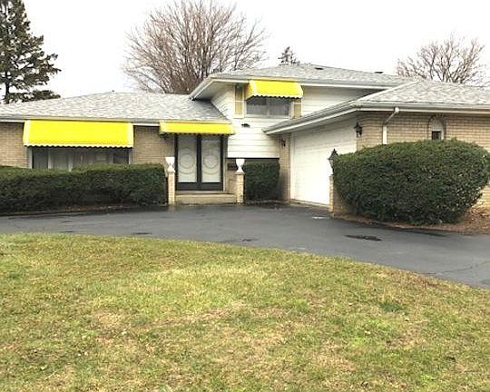 2nd image of 16544 Kimbark Ave