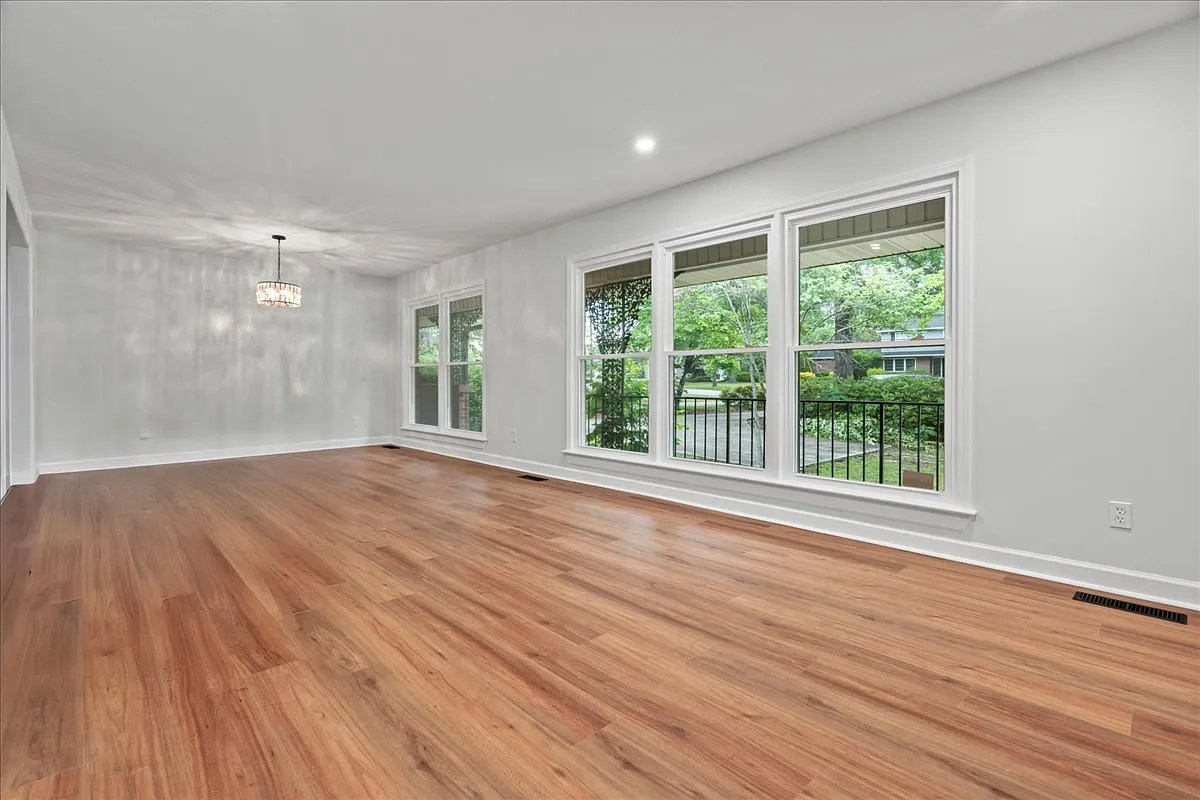511 Arbor Drive - 1 — Photo 2