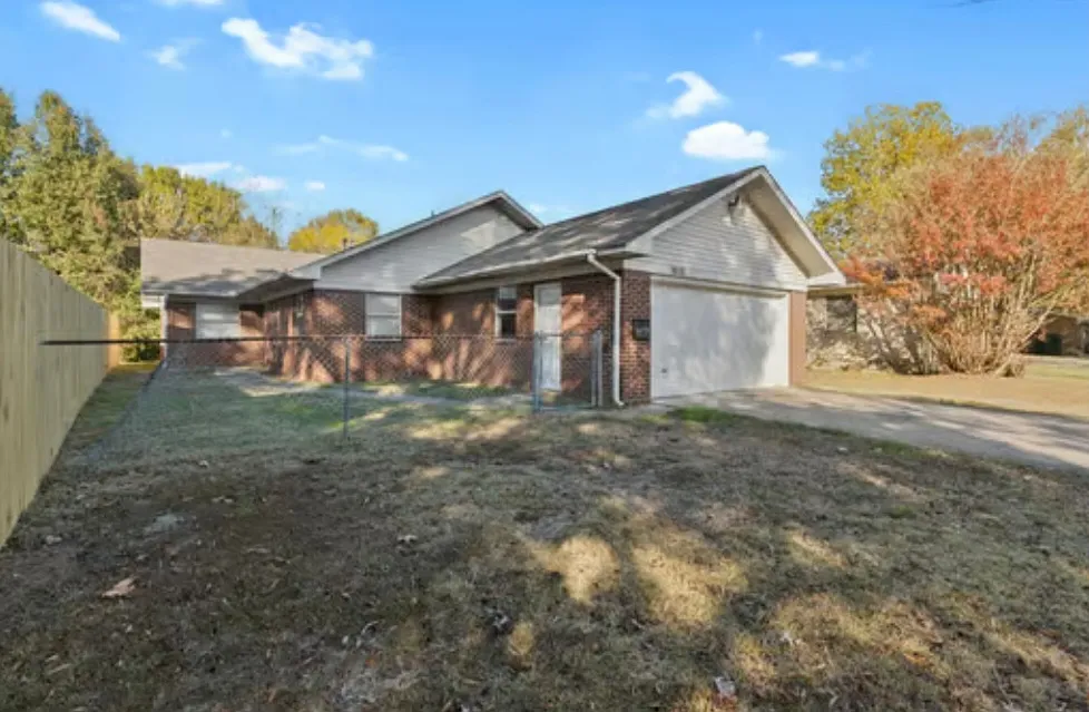 3 bed, 1703 sqft, $2,800 — Photo 3