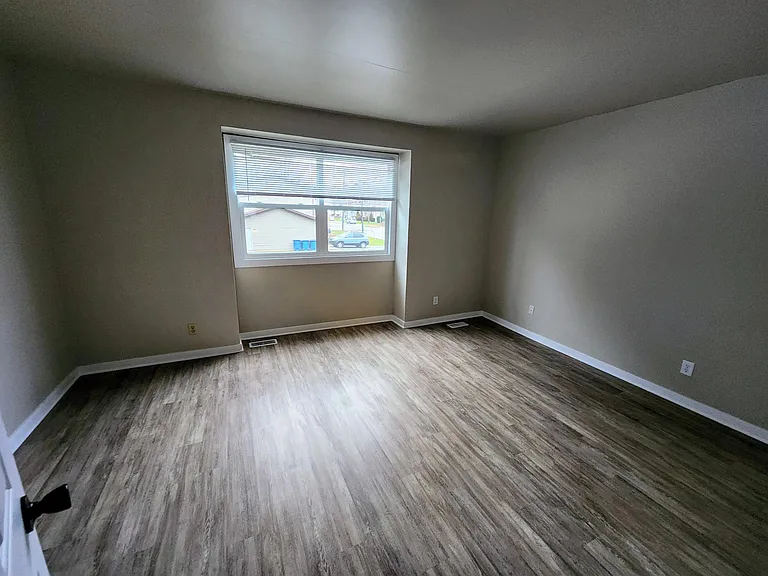 112 S Jackson Blvd — Photo 20