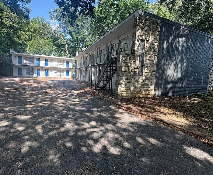 600 Patterson St — Photo 1