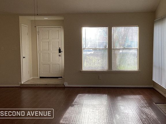 2nd image of 7610 Alcomita Dr